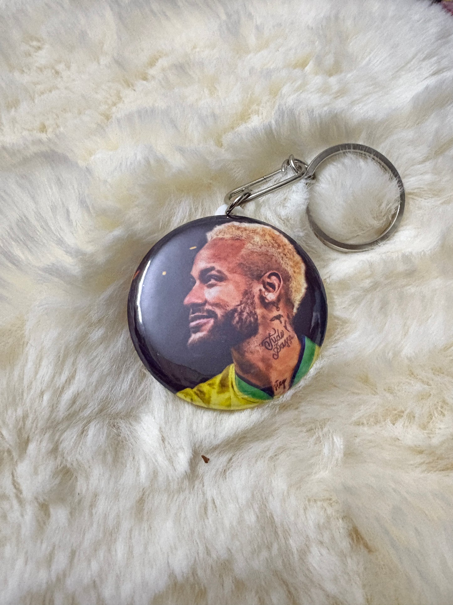 Neymar Keychain – Classic Button (44mm)