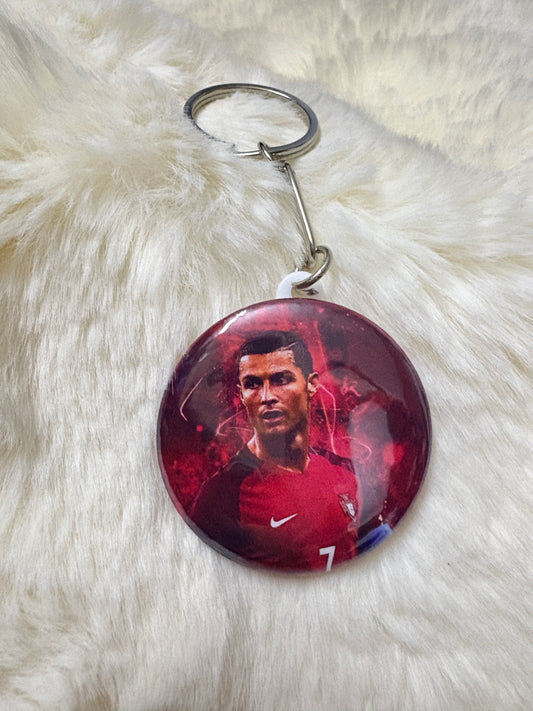 CR7 Ronaldo Keychain – Classic Button (44mm)