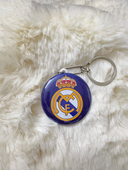 Real Madrid Keychain – Classic Button (44mm)